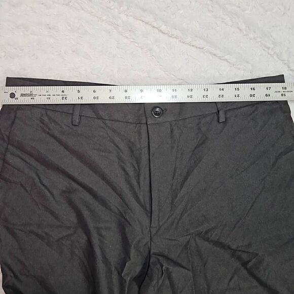 Dockers Straight Fit 36 x 30 Grey Dress Pant - Picture 5 of 7